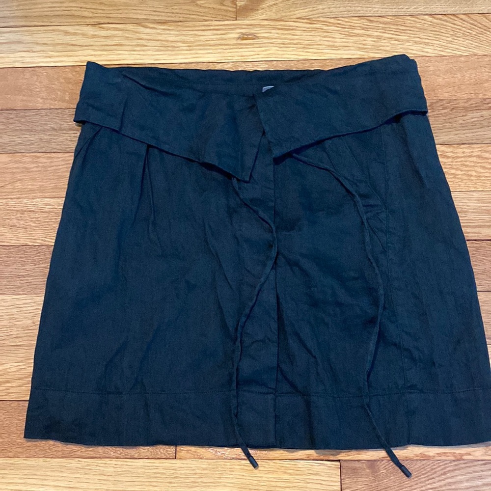 Vince Black Linen Blend Fold Over Cinch Waist Button Mini Skirt - size 6